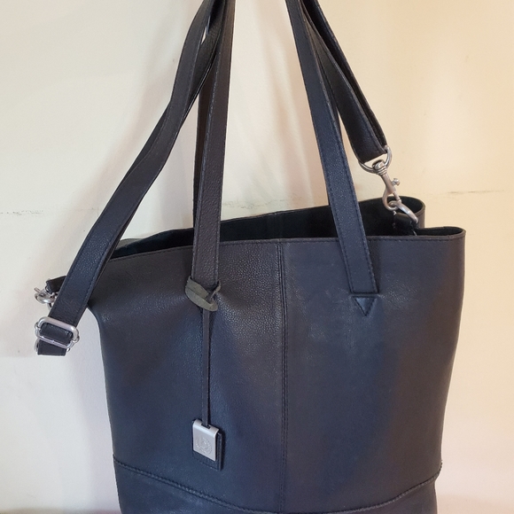 Bugatti Leather Tote Bag - Picture 4 of 13